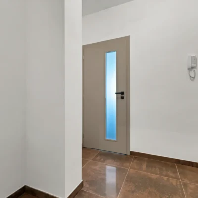 Gallery Slide