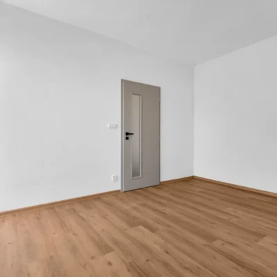 Gallery Slide