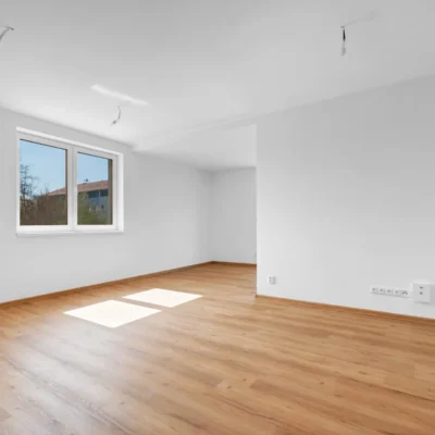 Gallery Slide